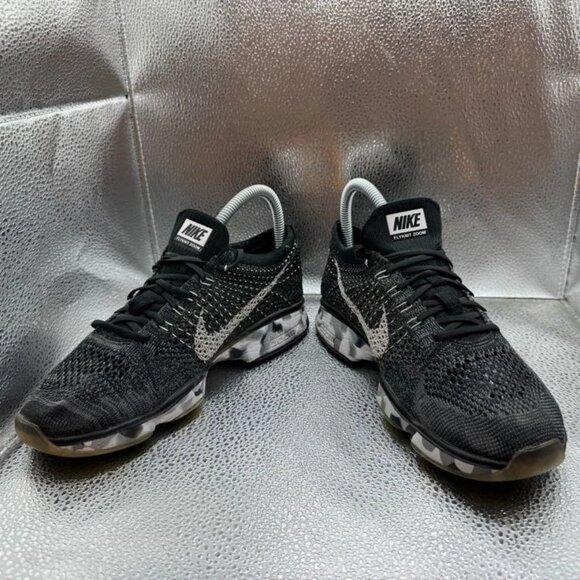 Size 7.5 Nike Flyknit Zoom Womens Black White Agility Running Shoes 698616-004 - Picture 3 of 9
